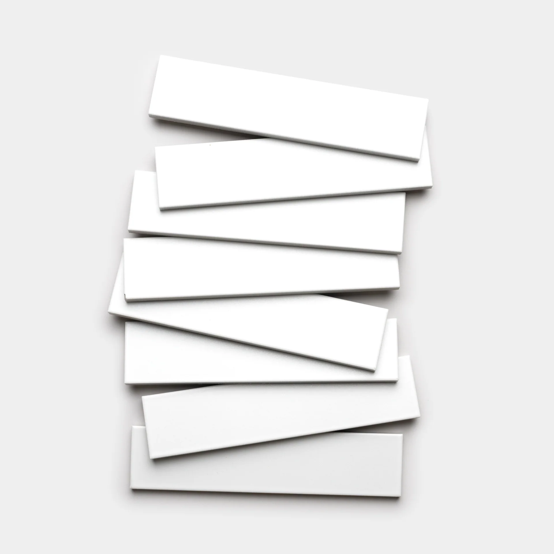 Alpha White 2x8 - Image 4